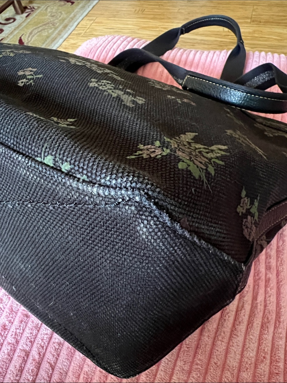 Coach x Jason Naylor LOVE Tote - Picture 11 of 16